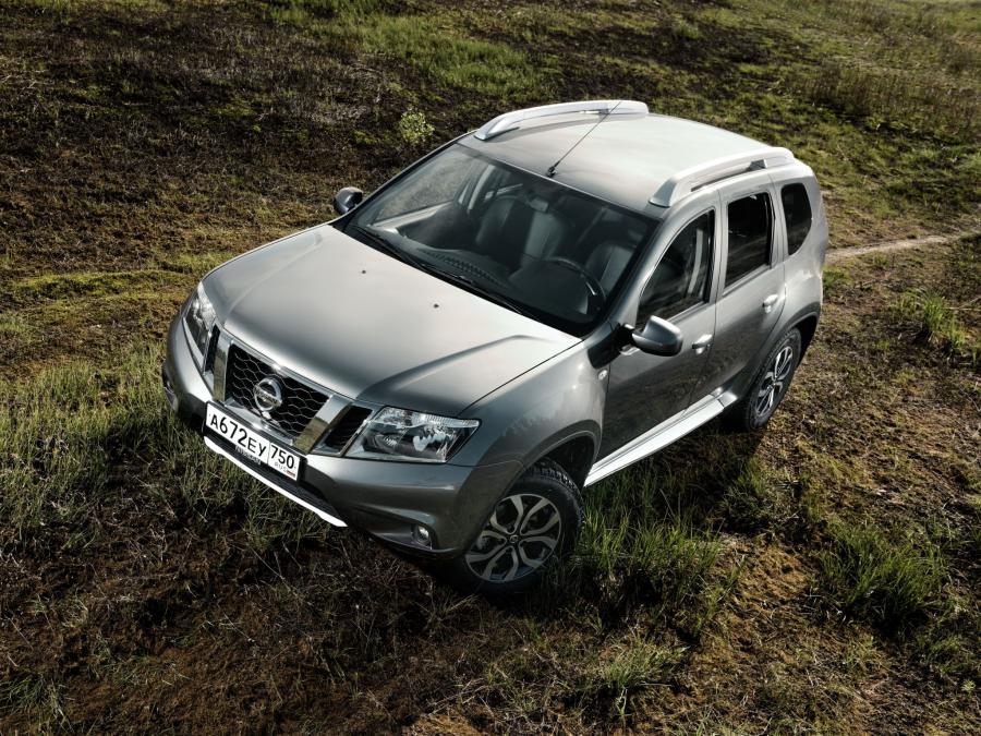  Nissan Terrano 2014 года  (RU) (фото 24 из 32)